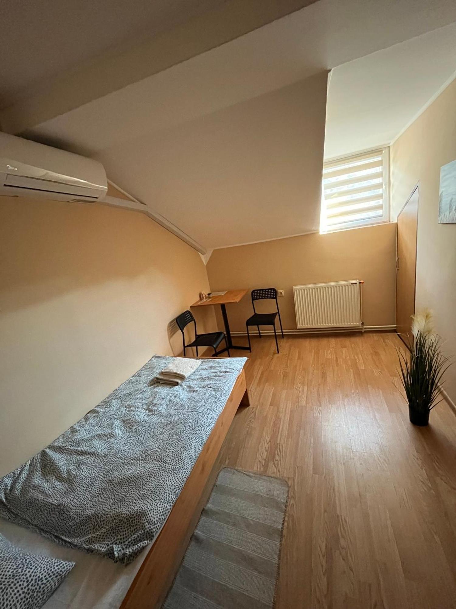 Sobe Zoka Apartment Subotica Exterior photo